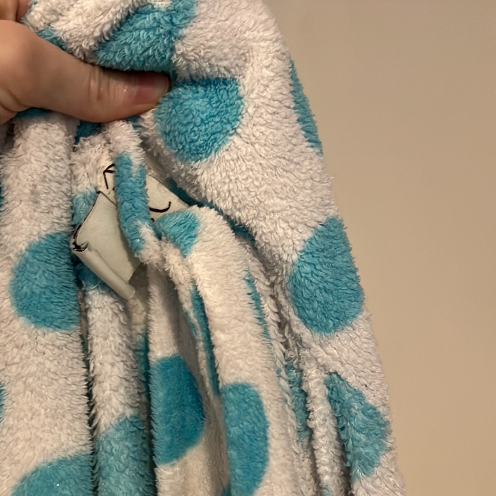 Kim Rogers Blue/White Robe - Picture 5 of 10